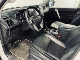 Toyota Land Cruiser vaihtoauto
