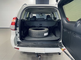 Toyota Land Cruiser vaihtoauto