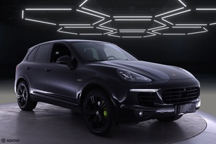 Porsche Cayenne vaihtoauto