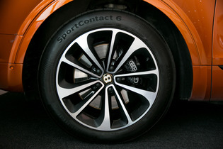 Bentley Bentayga vaihtoauto