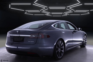 Tesla Model S vaihtoauto