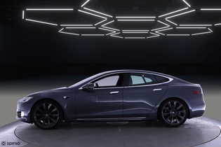 Tesla Model S vaihtoauto