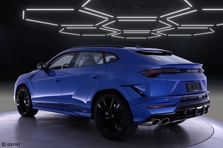 Lamborghini Urus vaihtoauto