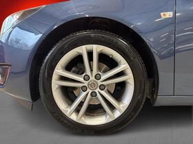 Opel Insignia vaihtoauto