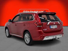 Mitsubishi Outlander PHEV vaihtoauto