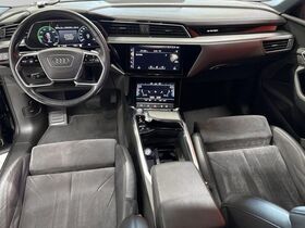 Audi e-tron vaihtoauto