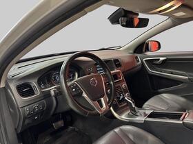 Volvo V60 Cross Country vaihtoauto