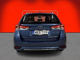 Toyota Auris vaihtoauto