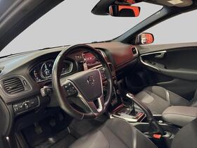 Volvo V40 vaihtoauto