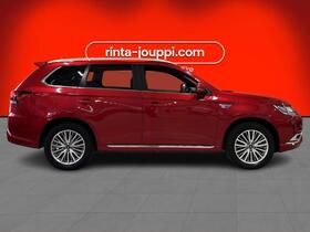 Mitsubishi Outlander PHEV vaihtoauto