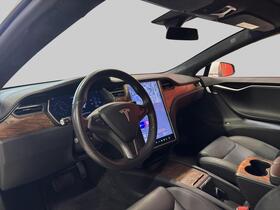 Tesla Model S vaihtoauto
