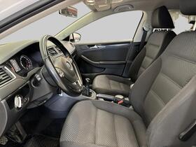 Volkswagen Jetta vaihtoauto