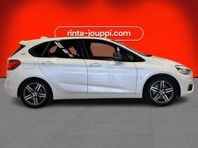 BMW 225 vaihtoauto
