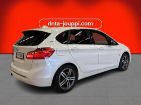 BMW 225 vaihtoauto