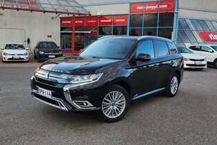 Mitsubishi Outlander PHEV vaihtoauto