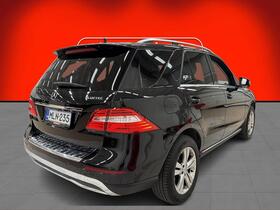 Mercedes-Benz ML vaihtoauto