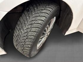 Toyota Prius Plug-in vaihtoauto