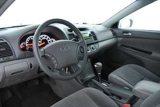Toyota Camry vaihtoauto