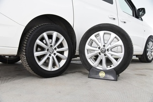 Volkswagen Caddy Maxi vaihtoauto