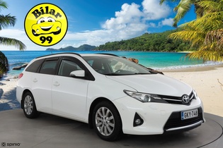 Toyota Auris vaihtoauto