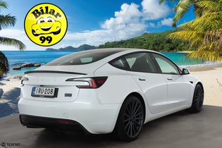 Tesla Model 3 vaihtoauto