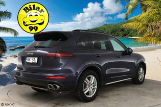Porsche Cayenne vaihtoauto