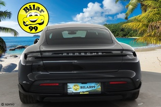 Porsche Taycan vaihtoauto