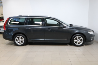 Volvo V70 vaihtoauto