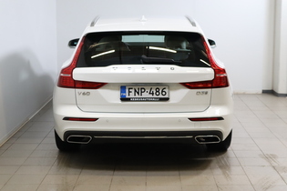 Volvo V60 vaihtoauto