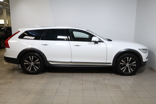 Volvo V90 Cross Country vaihtoauto