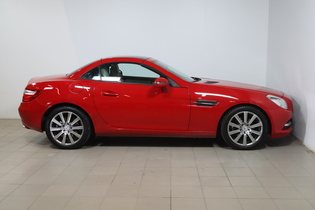 Mercedes-Benz SLK vaihtoauto