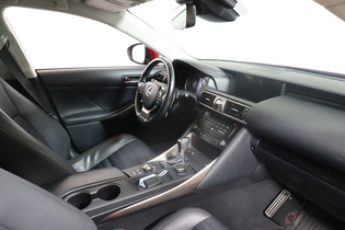 Lexus IS vaihtoauto