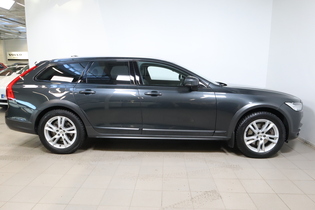 Volvo V90 Cross Country vaihtoauto