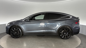 Tesla Model X vaihtoauto