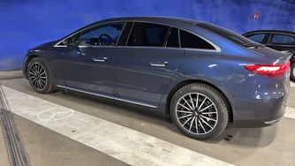 Mercedes-Benz EQE vaihtoauto