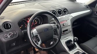 Ford S-MAX vaihtoauto