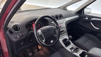 Ford S-MAX vaihtoauto