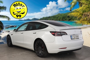 Tesla Model 3 vaihtoauto