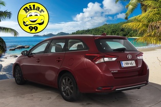 Toyota Auris vaihtoauto