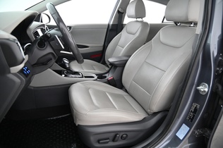 Hyundai IONIQ plug-in vaihtoauto