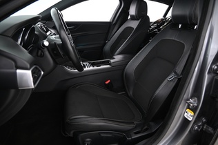 Jaguar XE vaihtoauto