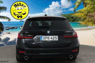 BMW 330 vaihtoauto