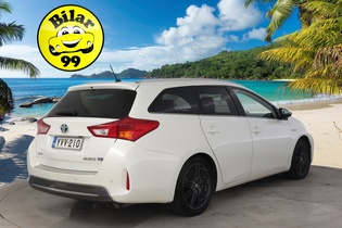 Toyota Auris vaihtoauto