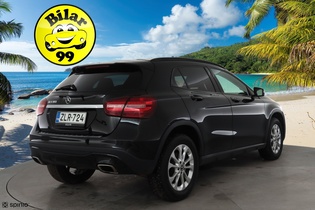 Mercedes-Benz GLA vaihtoauto