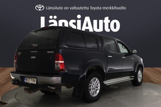Toyota Hilux vaihtoauto