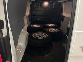 Opel Vivaro vaihtoauto