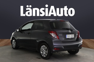 Toyota Yaris vaihtoauto