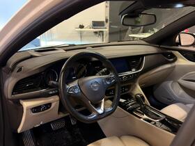 Opel Insignia vaihtoauto