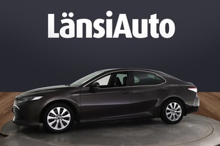 Toyota Camry vaihtoauto