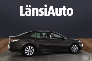 Toyota Camry vaihtoauto